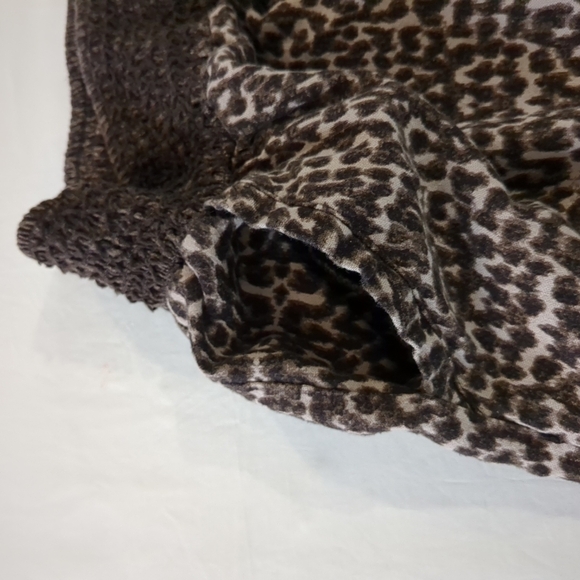 Democracy High Rise Wide Leg Capri Leopard Print Pants Size M - Picture 5 of 9